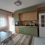 Point Apartment