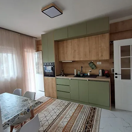 Point Apartment