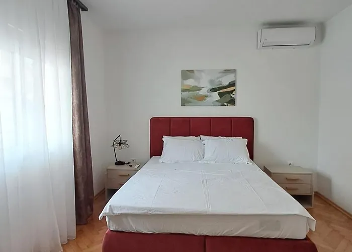 Point Lejlighed Podgorica